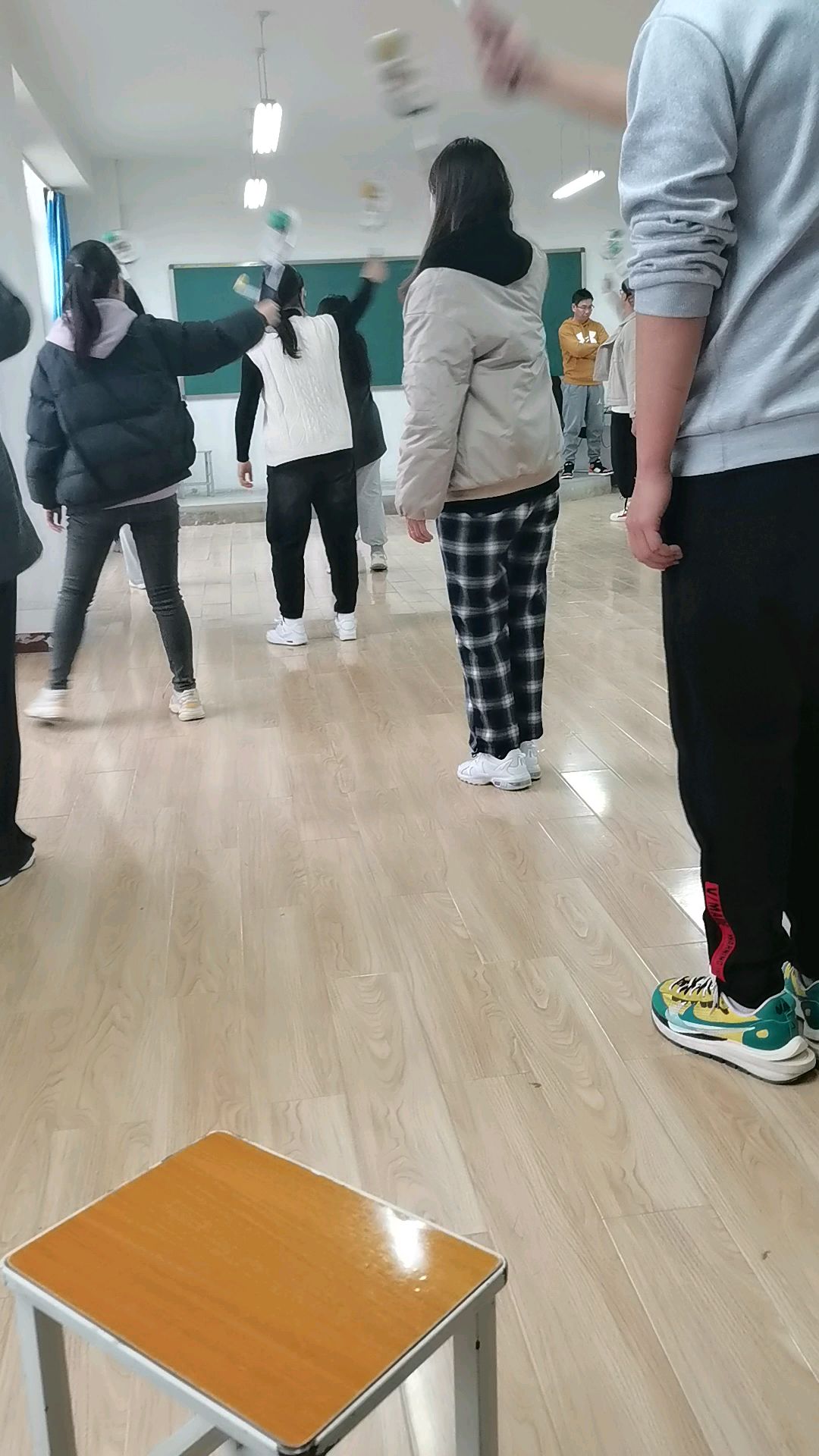 0