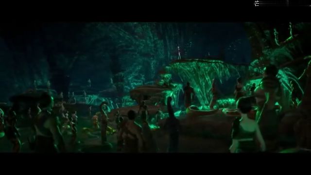 梦境迷雾，梦见小白蛇落左肩的神秘预兆解析