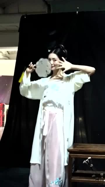 沙雕文案汉服图片，沙雕文案段子
