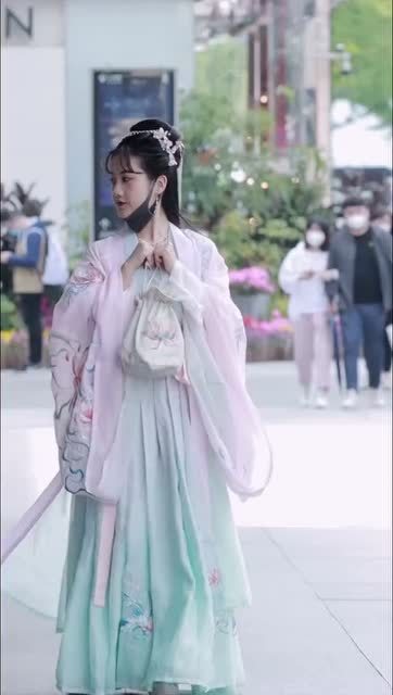 汉服花式穿搭图片女，汉服花式穿搭图片女生