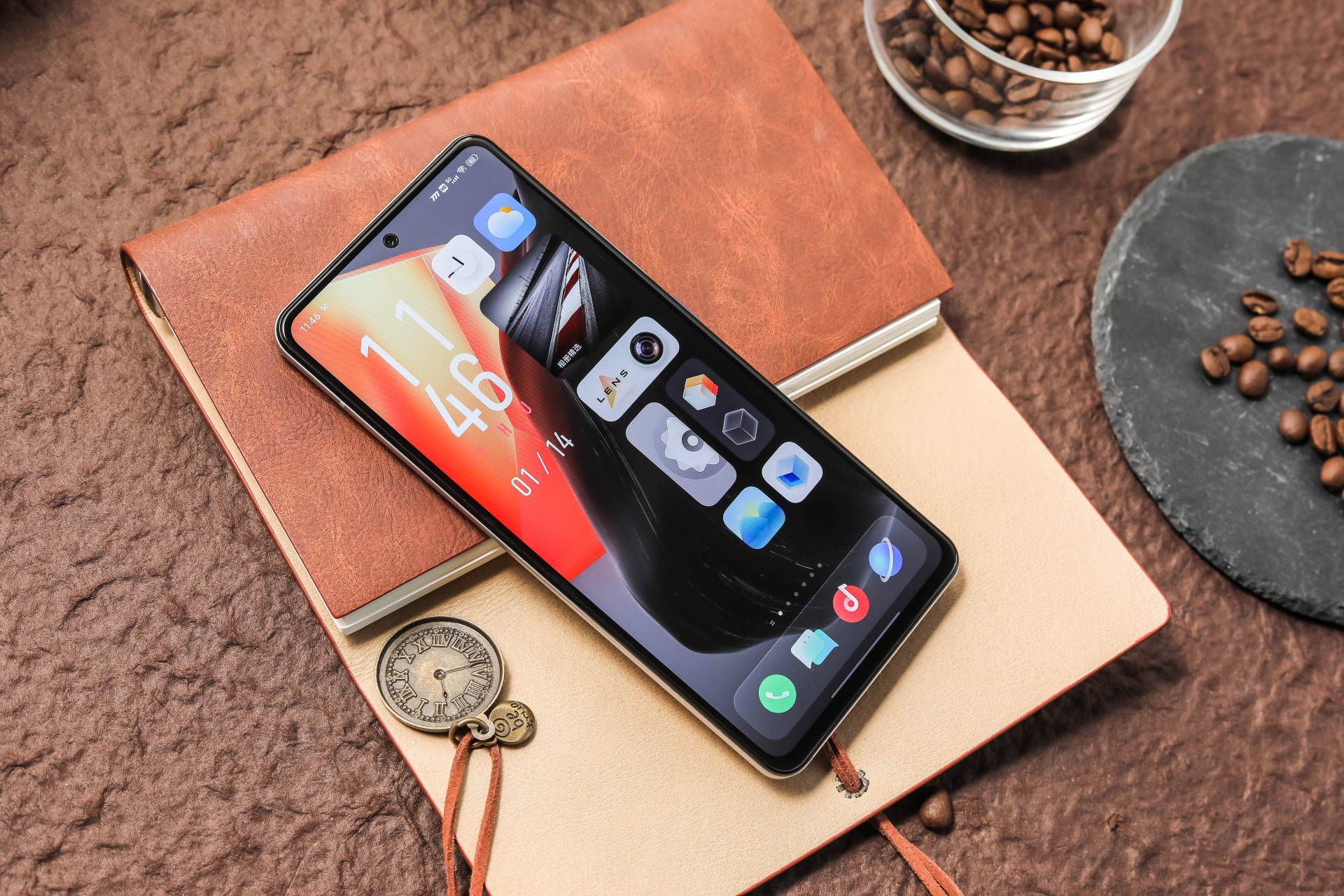 iqoo 7传奇版美图鉴赏:颜值颇高,实力全面又强大