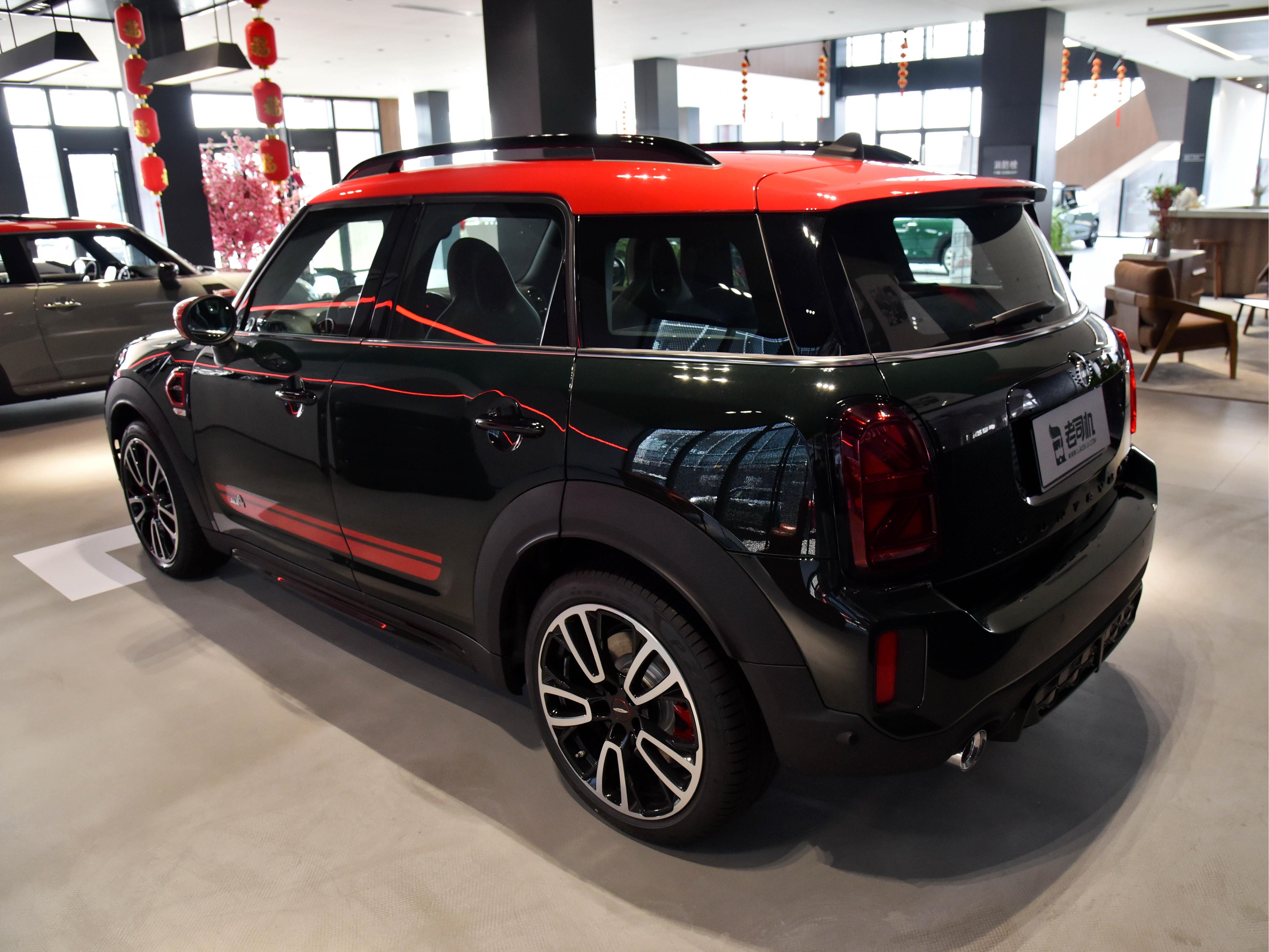 性能出众 看mini jcw countryman