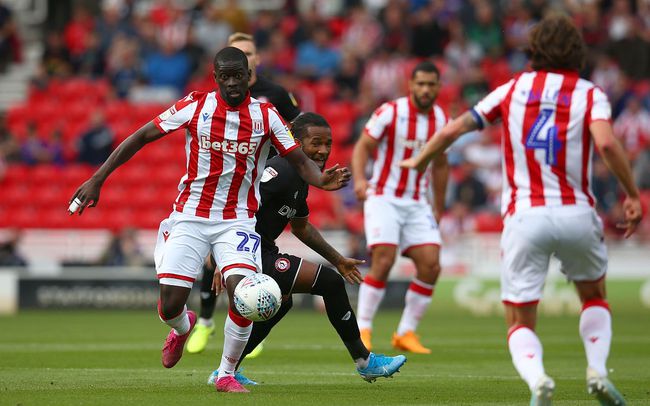 电影007无暇赴死迅雷bt完整下载在线观看1080p002