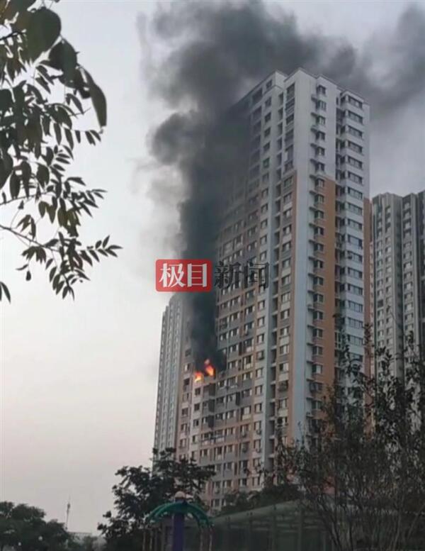 青岛连发两起燃气闪爆事故致1死3伤，两小区仅隔3.5公里