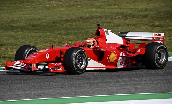 瓦特尔曾欲购买f2004作为收藏 但被价格劝退