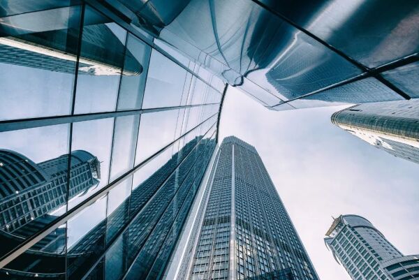 利用业务便利谋取不正当利益，青岛华银保险被罚10.3万元