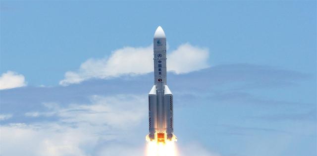 "天问一号"传回首幅火星图像