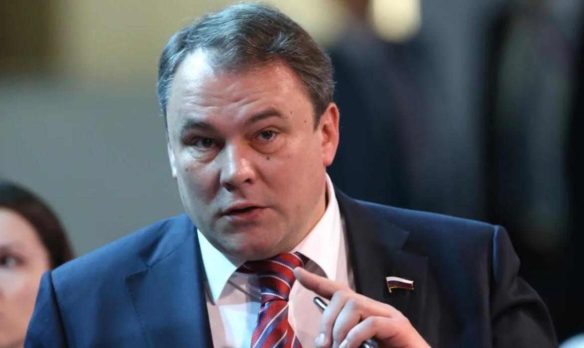 国家杜马:纳瓦尔尼的支持者,与纳粹包围列宁格勒时的叛徒类似