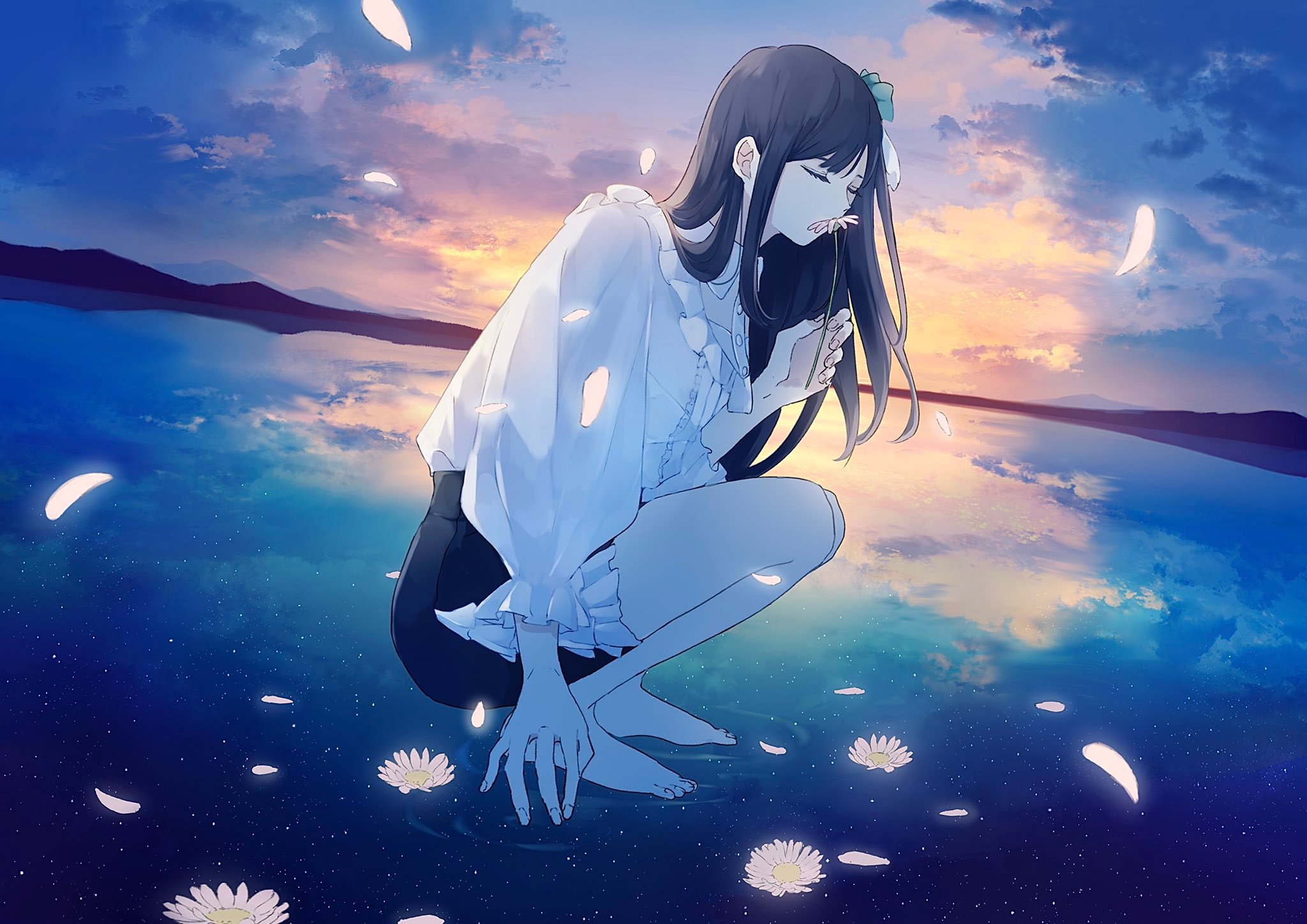 静谧浪漫的唯美场景插画干净又忧郁的蓝呼吸感很强