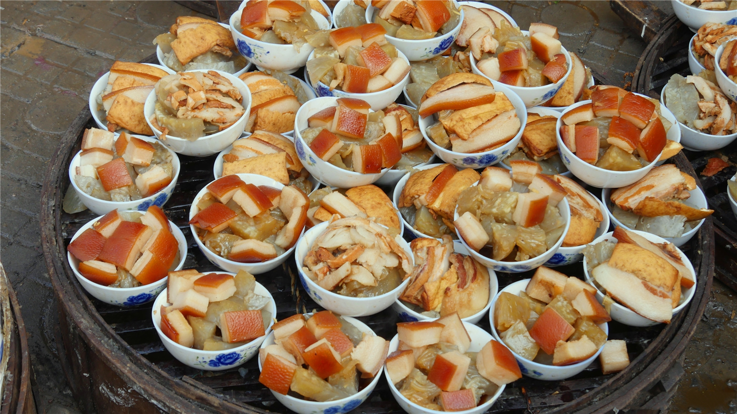 中国最讲究的一桌席8道硬菜都是老味道好吃好做好寓意