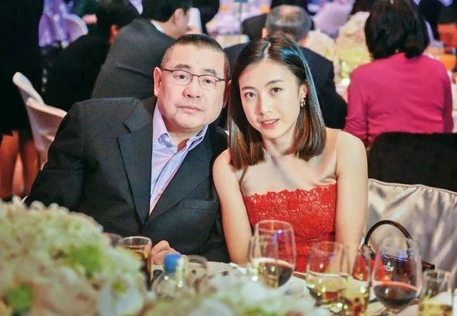 刘銮雄,宝咏琴,甘比