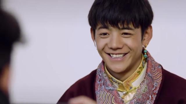 丁真愿望达成,我却看到人性丑陋的一面:嫉妒让人原形毕露