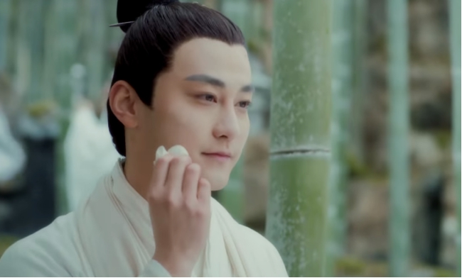 世人只知曹植在文学上的造诣,却不知他喜爱胭脂水粉有多疯狂