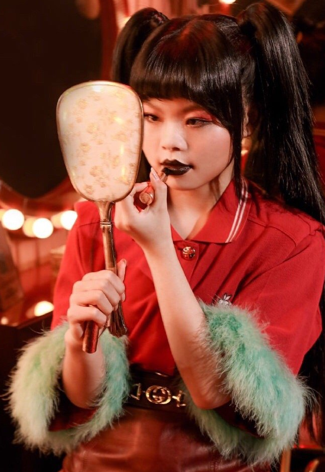 有种逆袭叫"最丑女团"cindy,她化上浓妆后,比谁都霸气!