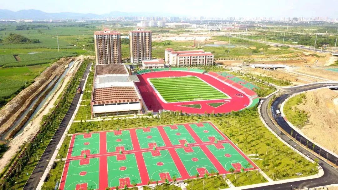 2,贵港中学新校区:贵港市有哪些中学
