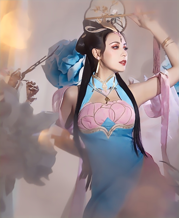 《王者荣耀》杨玉环cosplay,画风十分的迷人