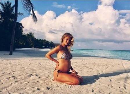 傑森斯坦森終於當爸啦，從此地球上又多了個小硬漢！