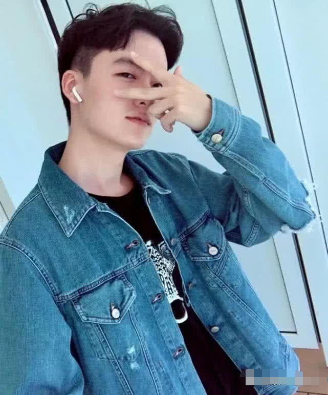 快乐星球,牛东文