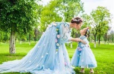 亲子婚纱_亲子照婚纱