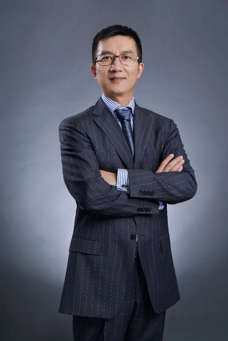 兴全老将"双剑合璧"!两新锐私募宣布合并,又一家百亿级私募露端倪