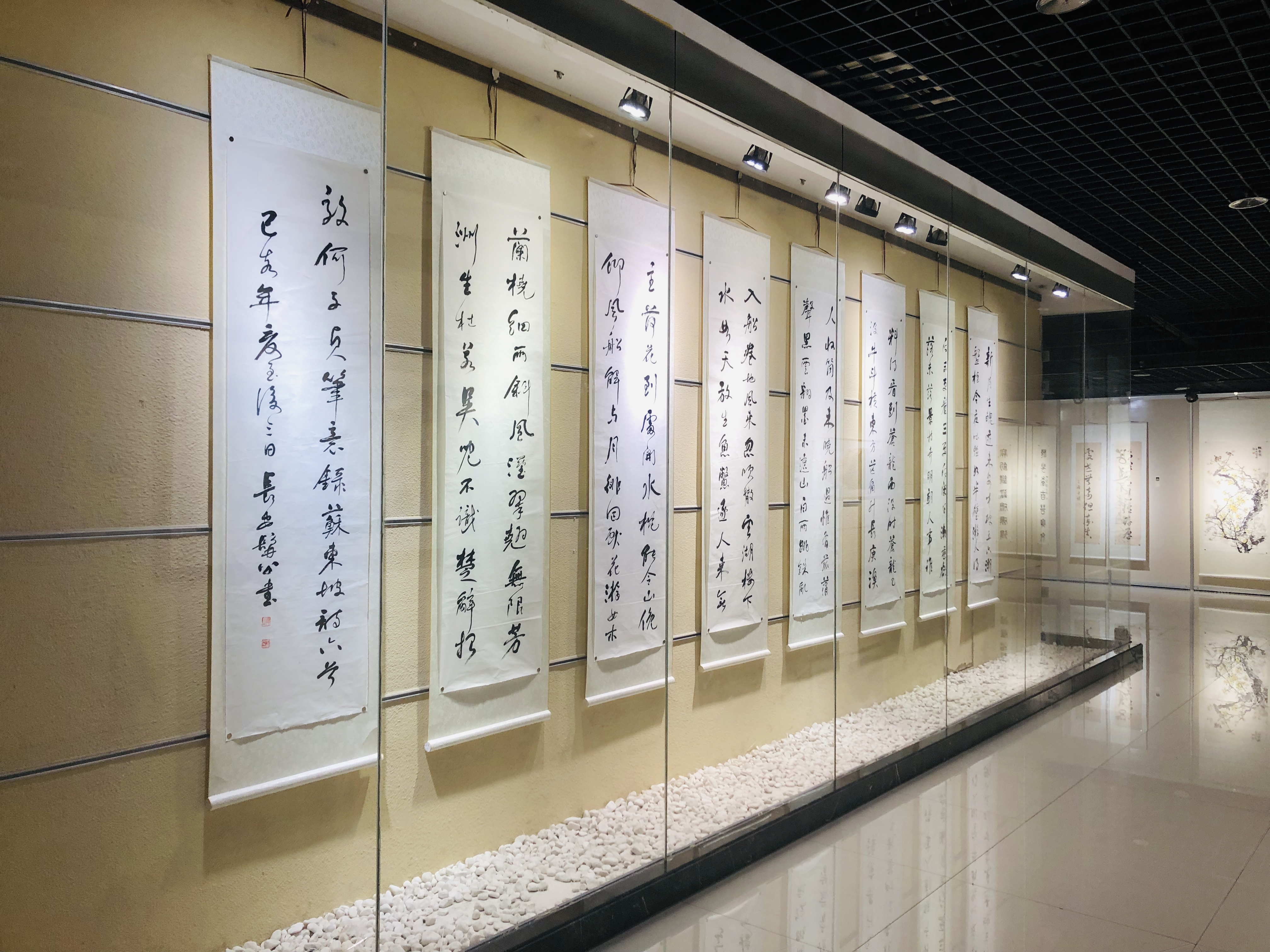 笔歌盛世——庆祝新中国成立七十周年书画展在西安举行