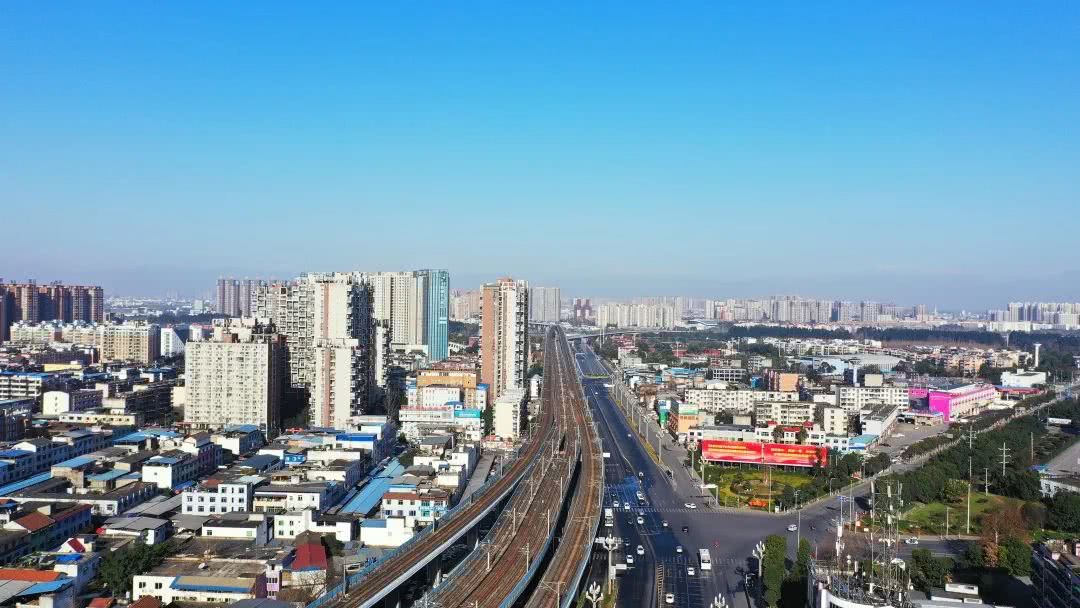 犀浦街道:以"赛"赋能 提升城市功能品质