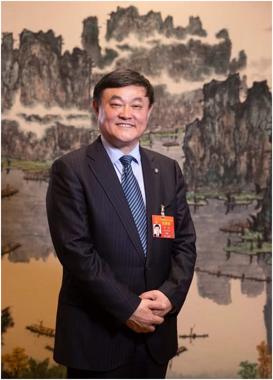 全国人大代表,人福医药董事长李杰:希望国家加大对特医食品行业的扶持