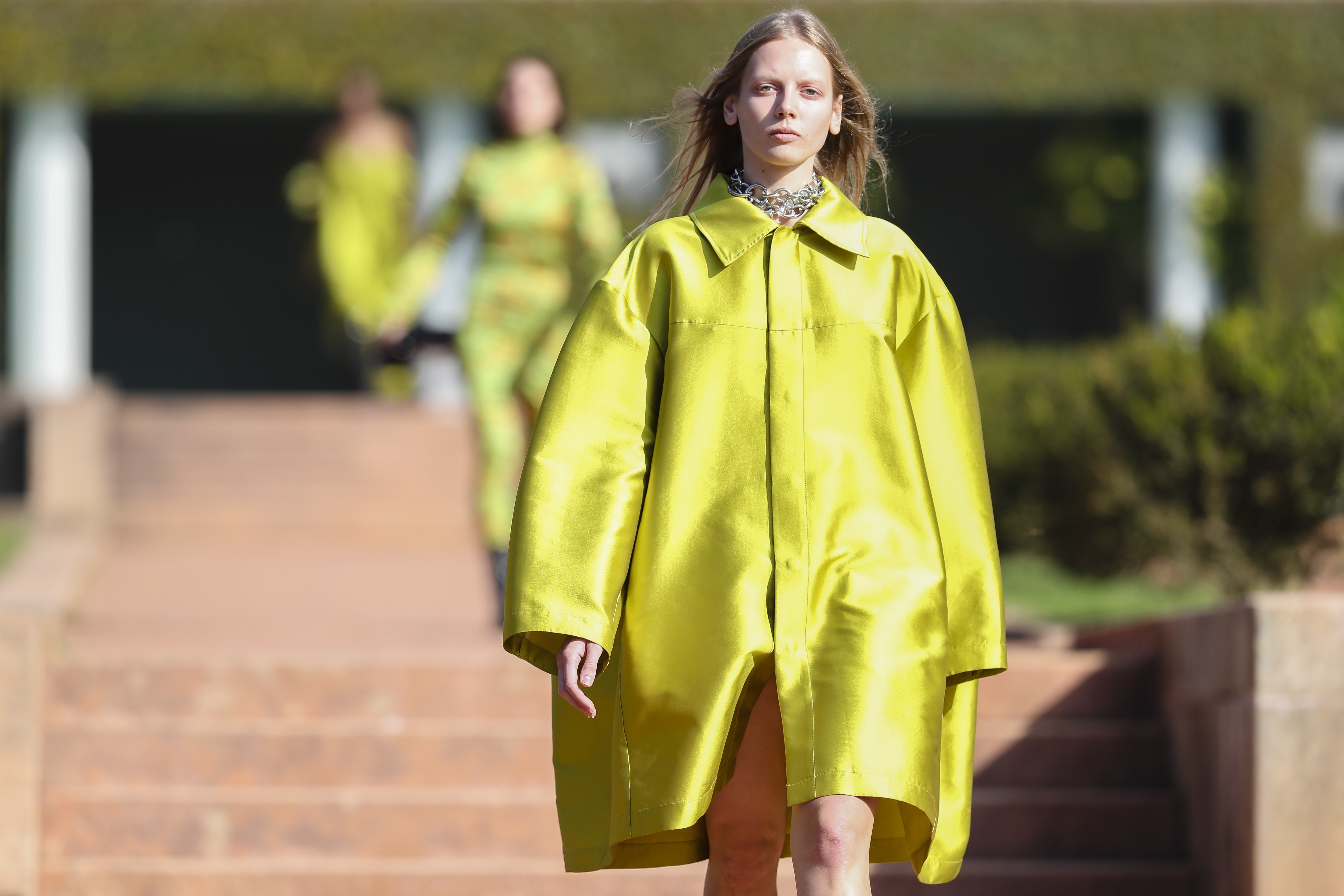 葡萄牙时装秀——marques"almeida品牌时装秀