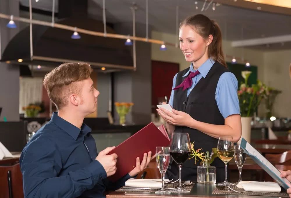 给刚来美国的你:如何用英语在餐厅点餐?-看点快报