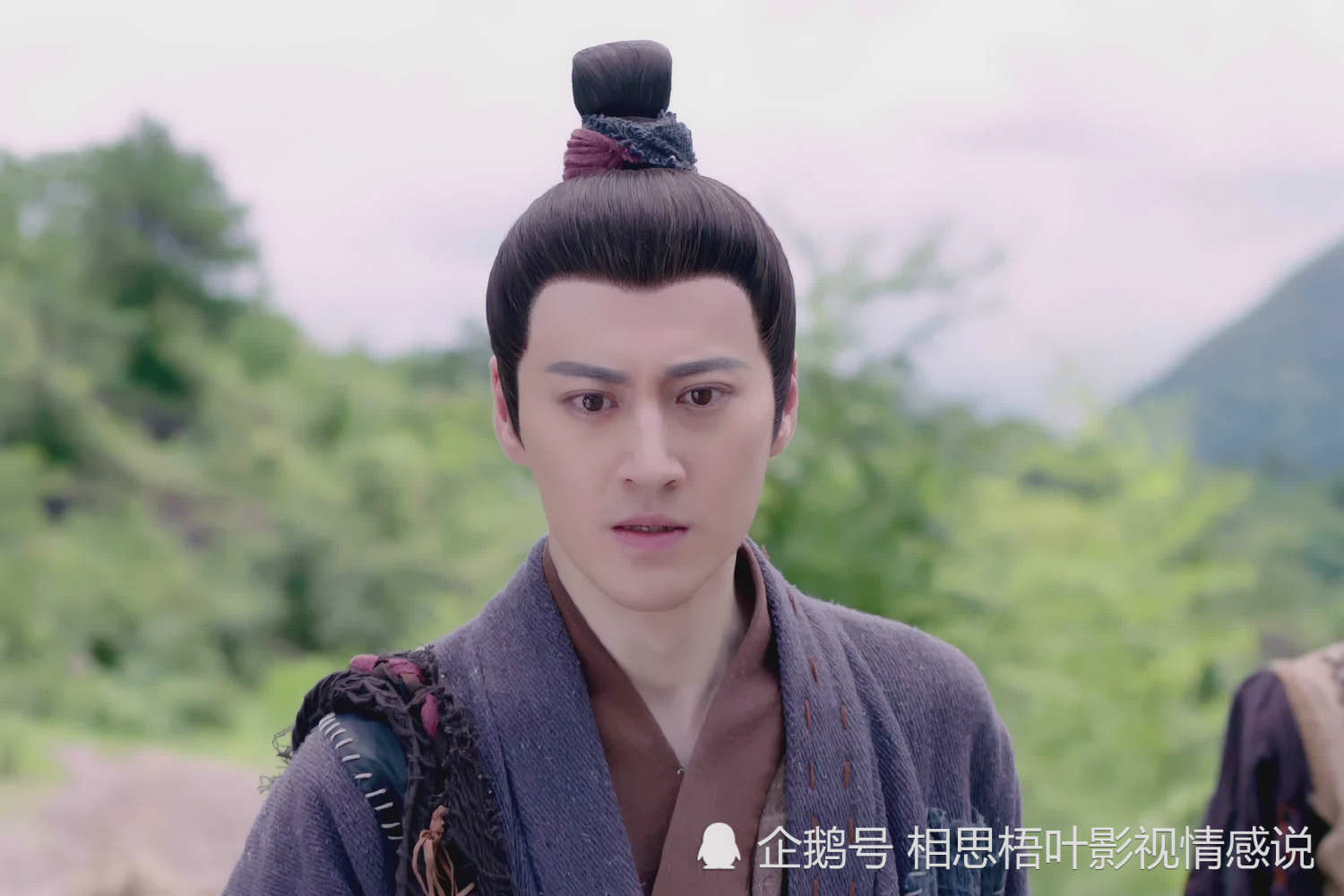 截图 02 虽然钟敏言在浮玉岛伤到了禹司凤,但是后来前往不周山的途中