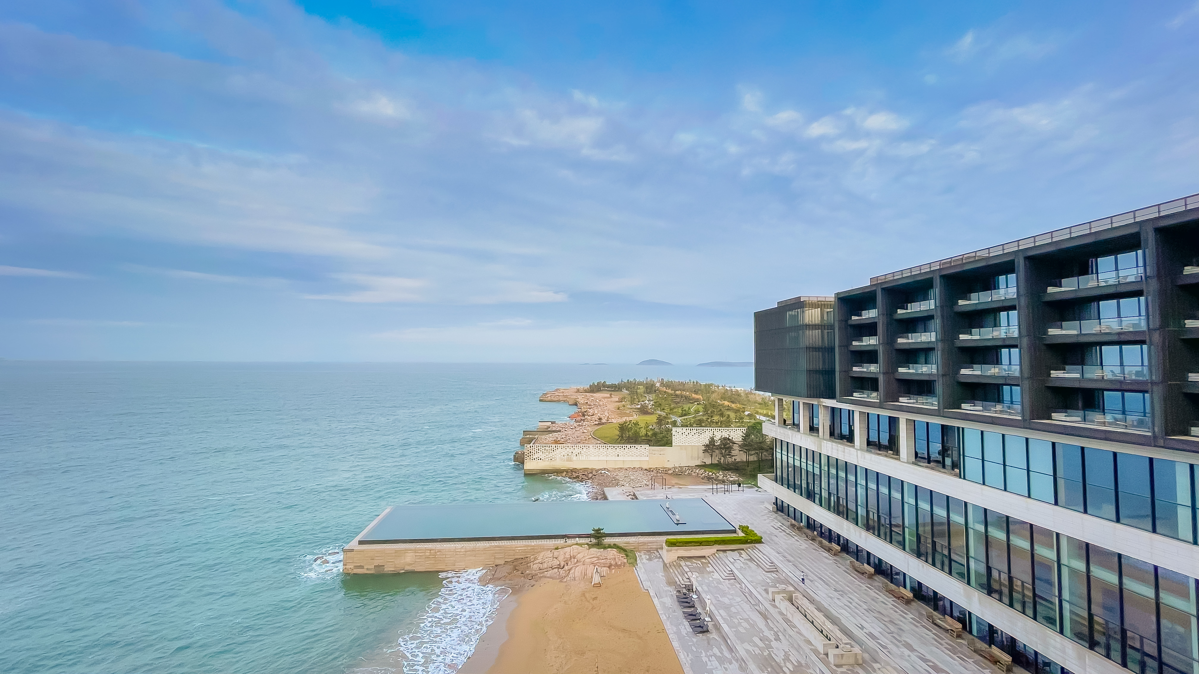 躺在浴缸里看大海,听着涛声浪鸣入睡,青岛涵碧楼探店分享