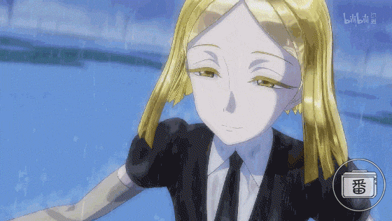 结果呢,额,因为站定的时候没有注意到磷叶石的脚下是石头, 黄钻随手