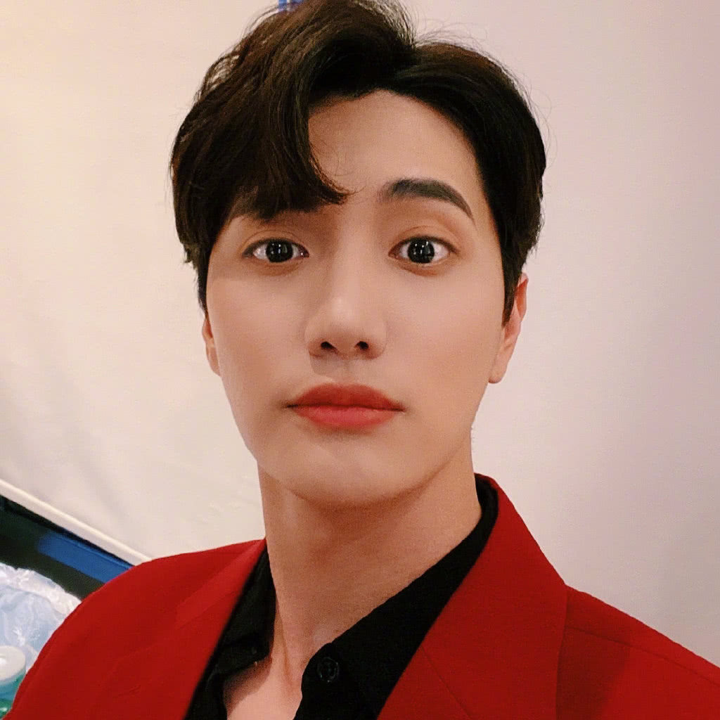 被控诉脚踏几条船,小五金恩圣怒发律师函:人到绝境无可奈何