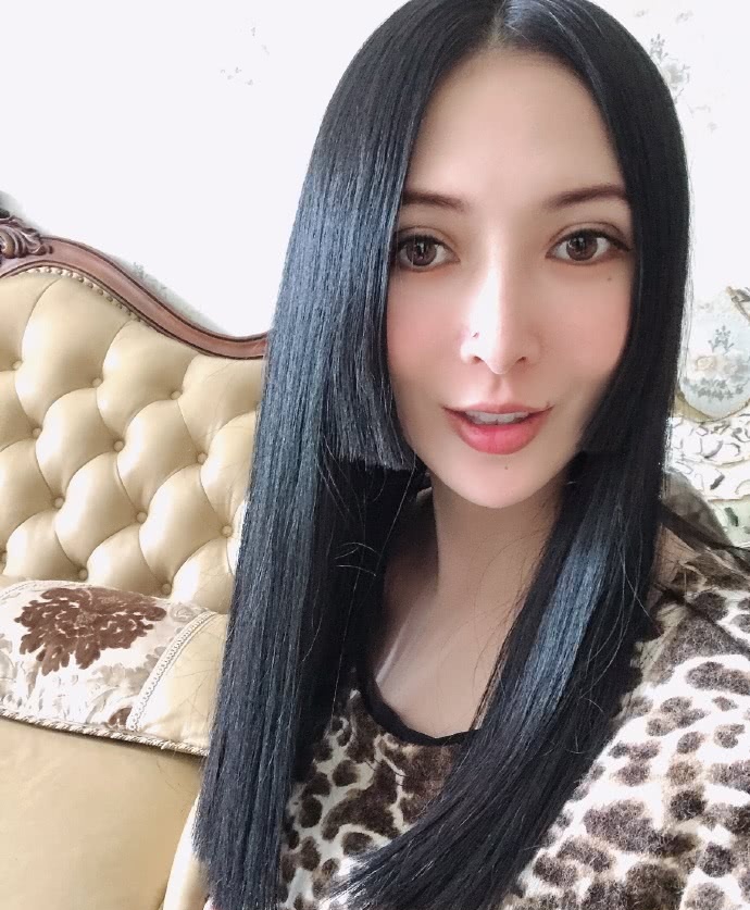 拳手马海批裘晓君不配打拳,疑似拳王妻怒怼:长期水泡的海洋动物