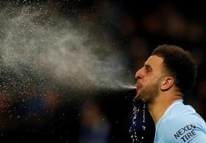 姚明,篮球比赛,足球比赛,白岩松