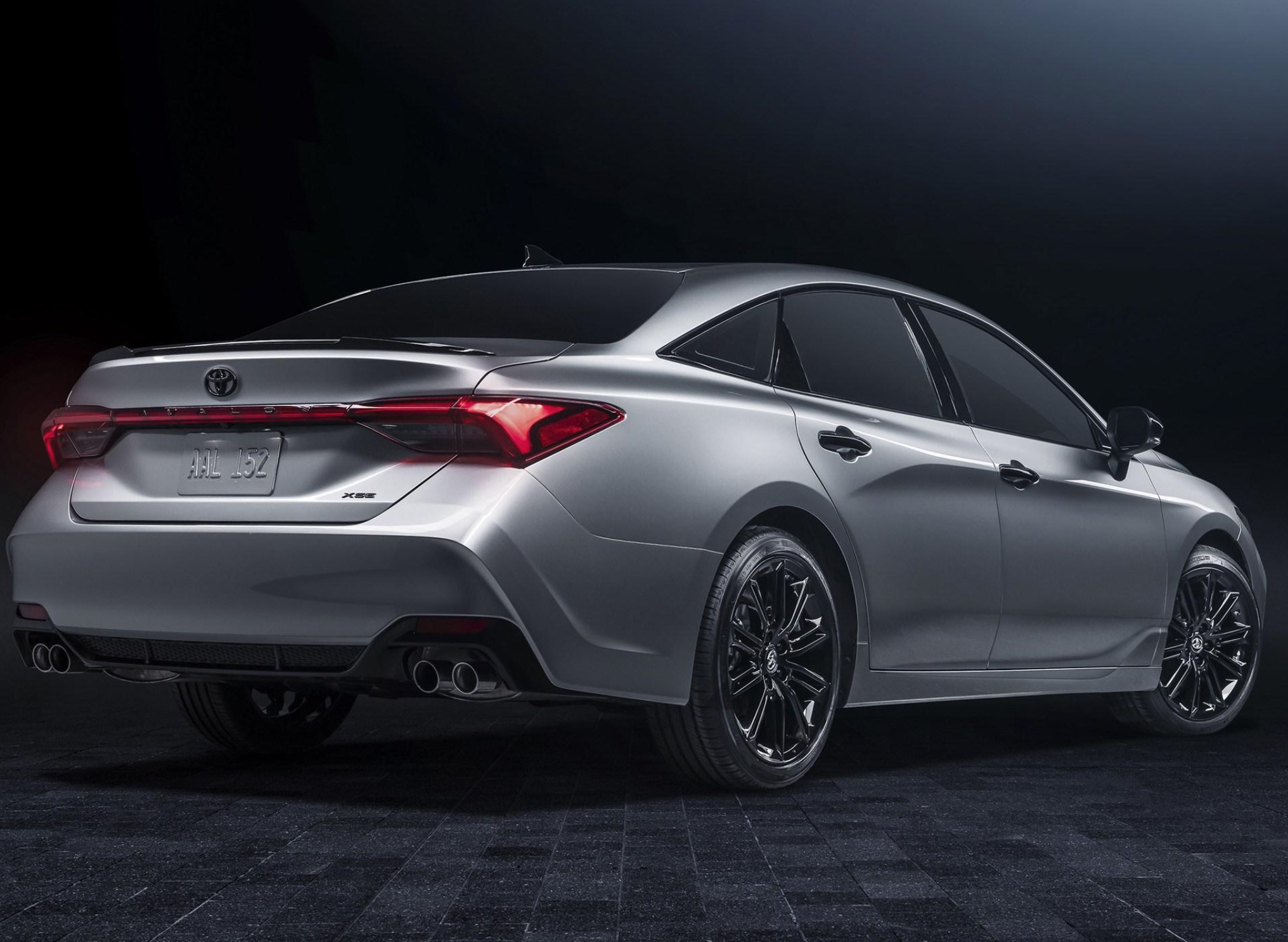 "低调"的日系豪车,车长近5米,配cvt油耗5.8l,19.48万起