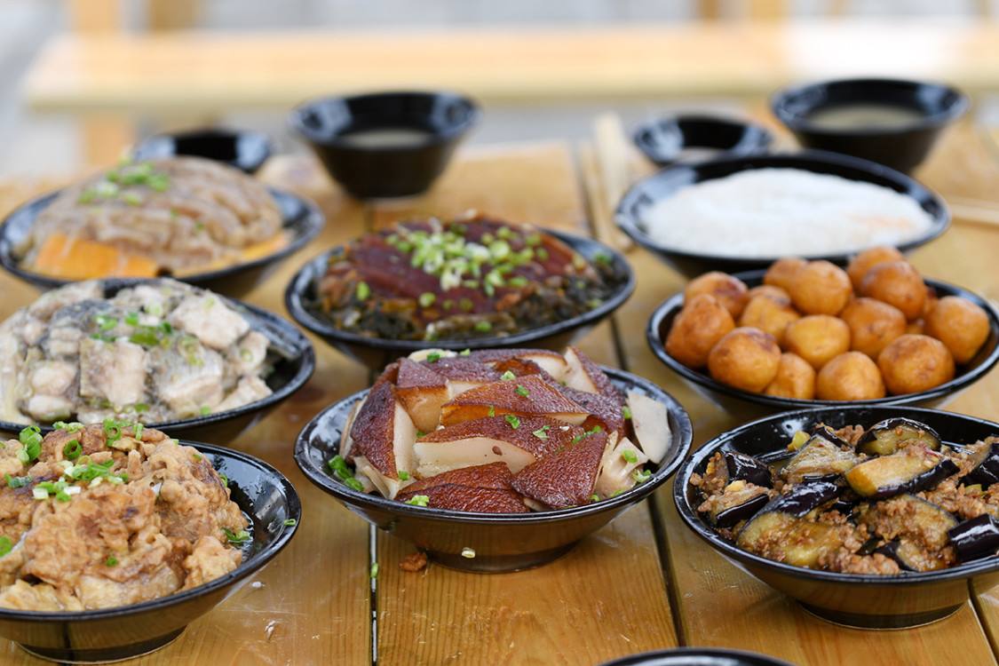 中国最讲究的一桌席,8道硬菜都是老味道,好吃好做好寓意