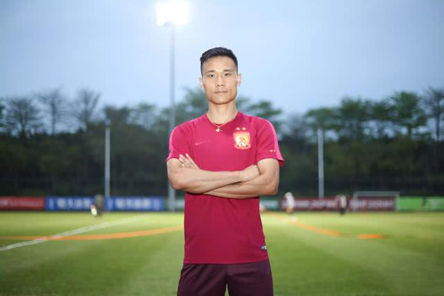 张成林,恒大,卡纳瓦罗,朴忠均,天海