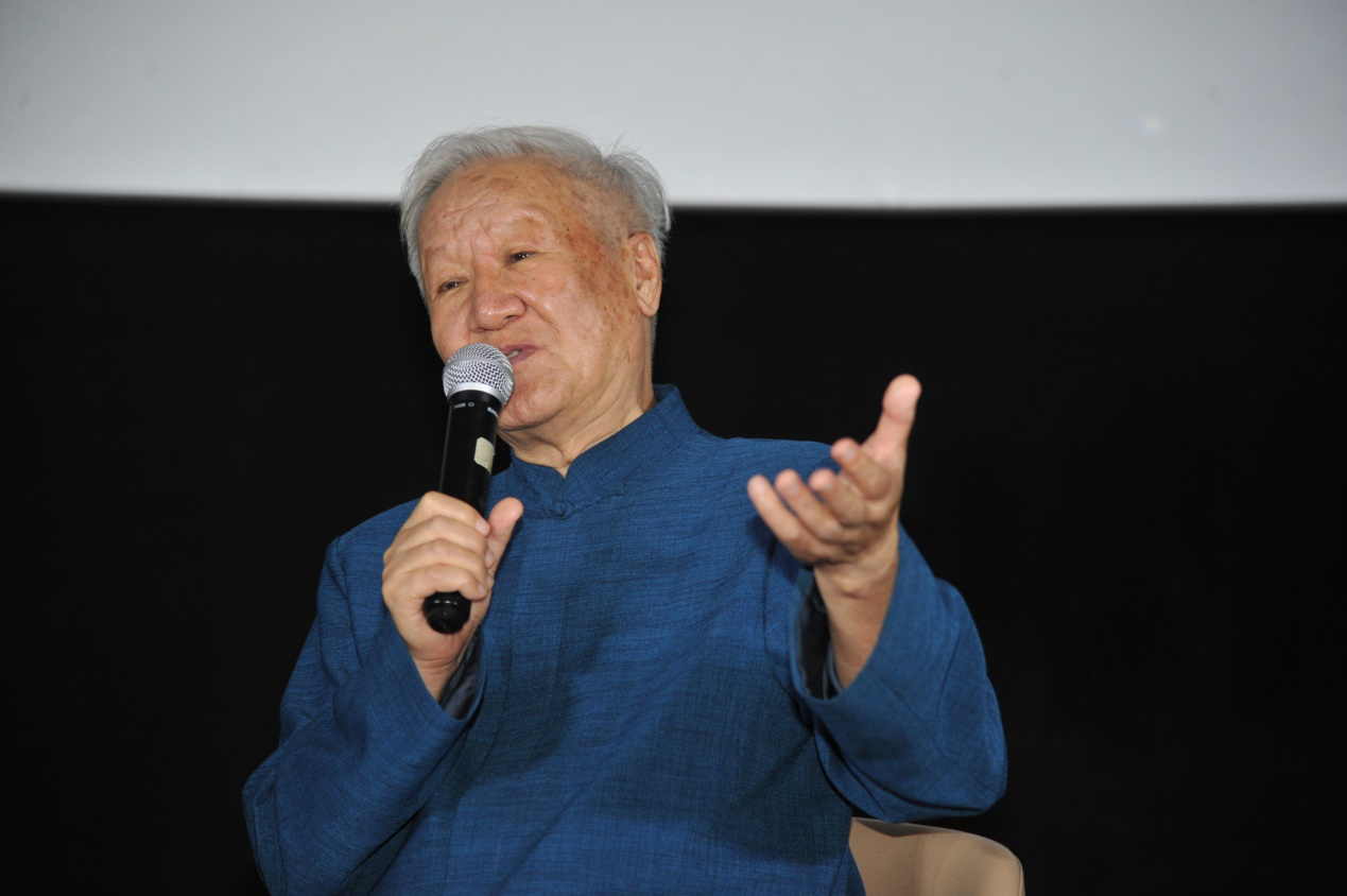 听大师谢飞讲解人性的复杂和电影的精彩