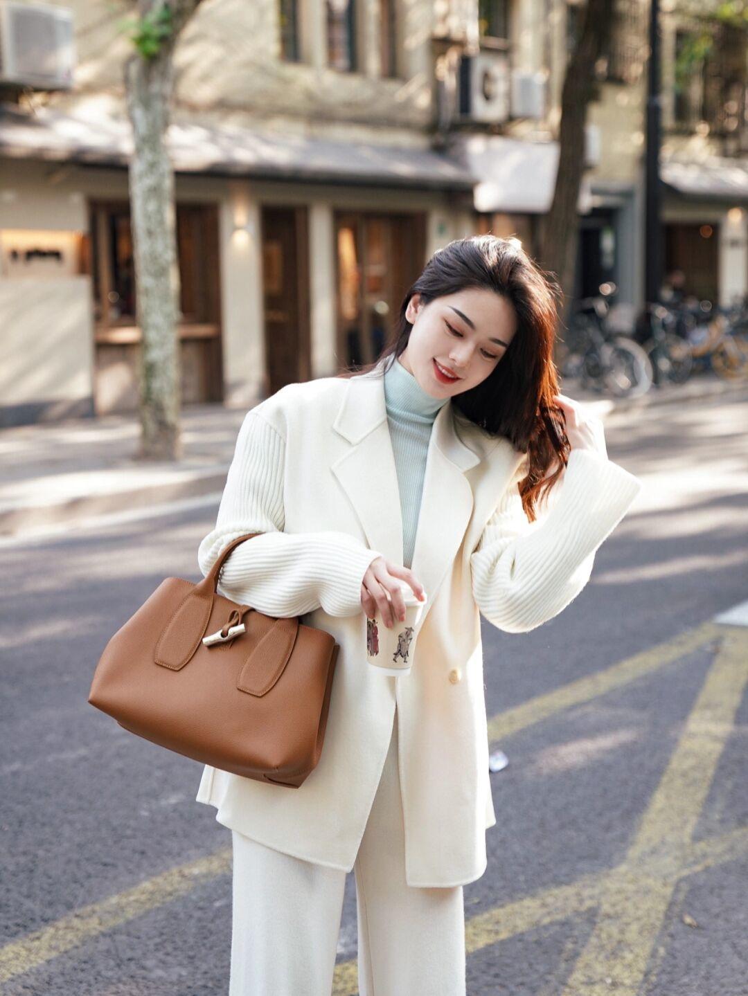 Ů����װ������ô���䴩�ÿ� ����4��ʵ�ÿ� ������������ʱ��