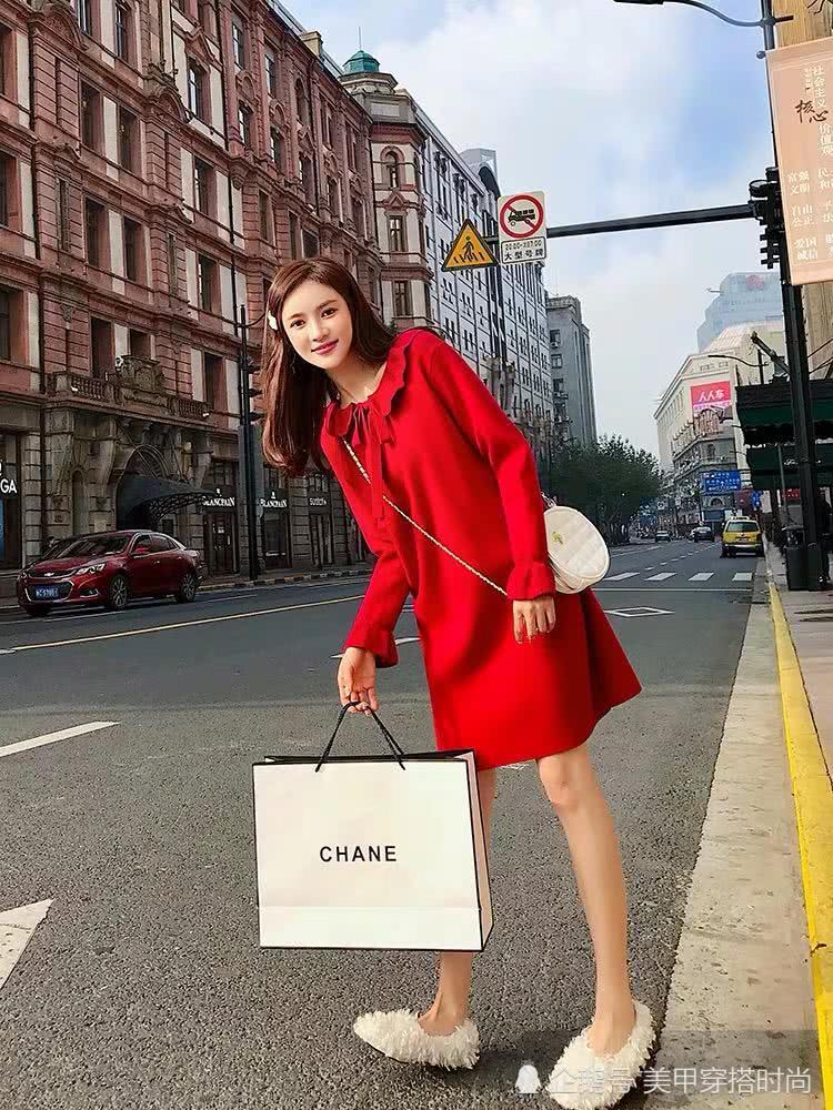 选一条红裙子红红火火的过年吧 中国红真漂亮