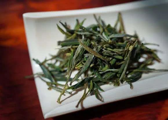 ´óͬ´óѧ°µºú