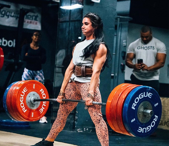 世界级"力量女孩"体重56公斤,硬拉247公斤,将近4倍多的体重