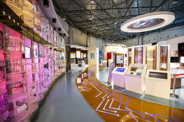 上海科技70年 "创新宝贝"真不少