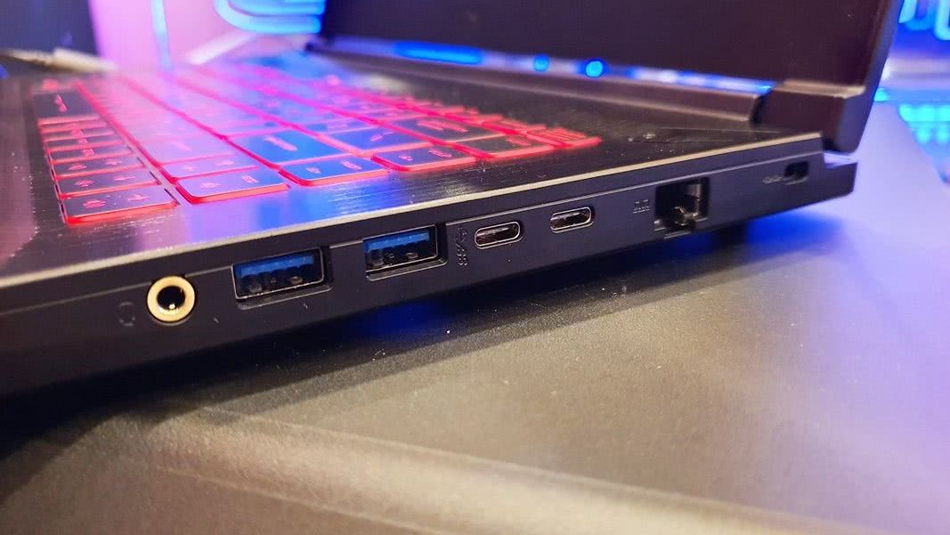 r7 4800h处理器游戏性能超i7-9700k