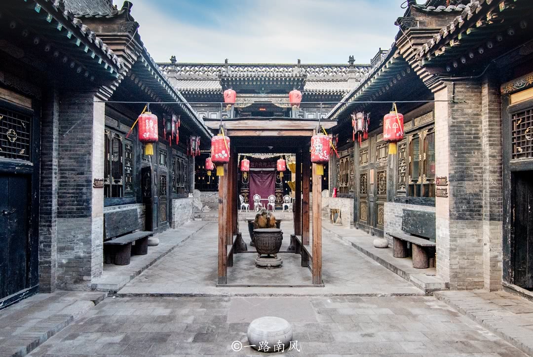 平遥马家大院始建于清代同治年间,经过数十年的扩建和维护方成为平遥