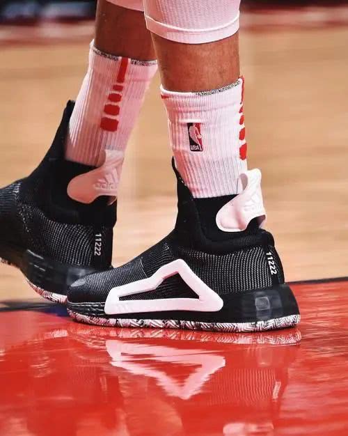 哈登5 将搭载阿迪双顶级科技!但阿迪这神操作真让人不懂?