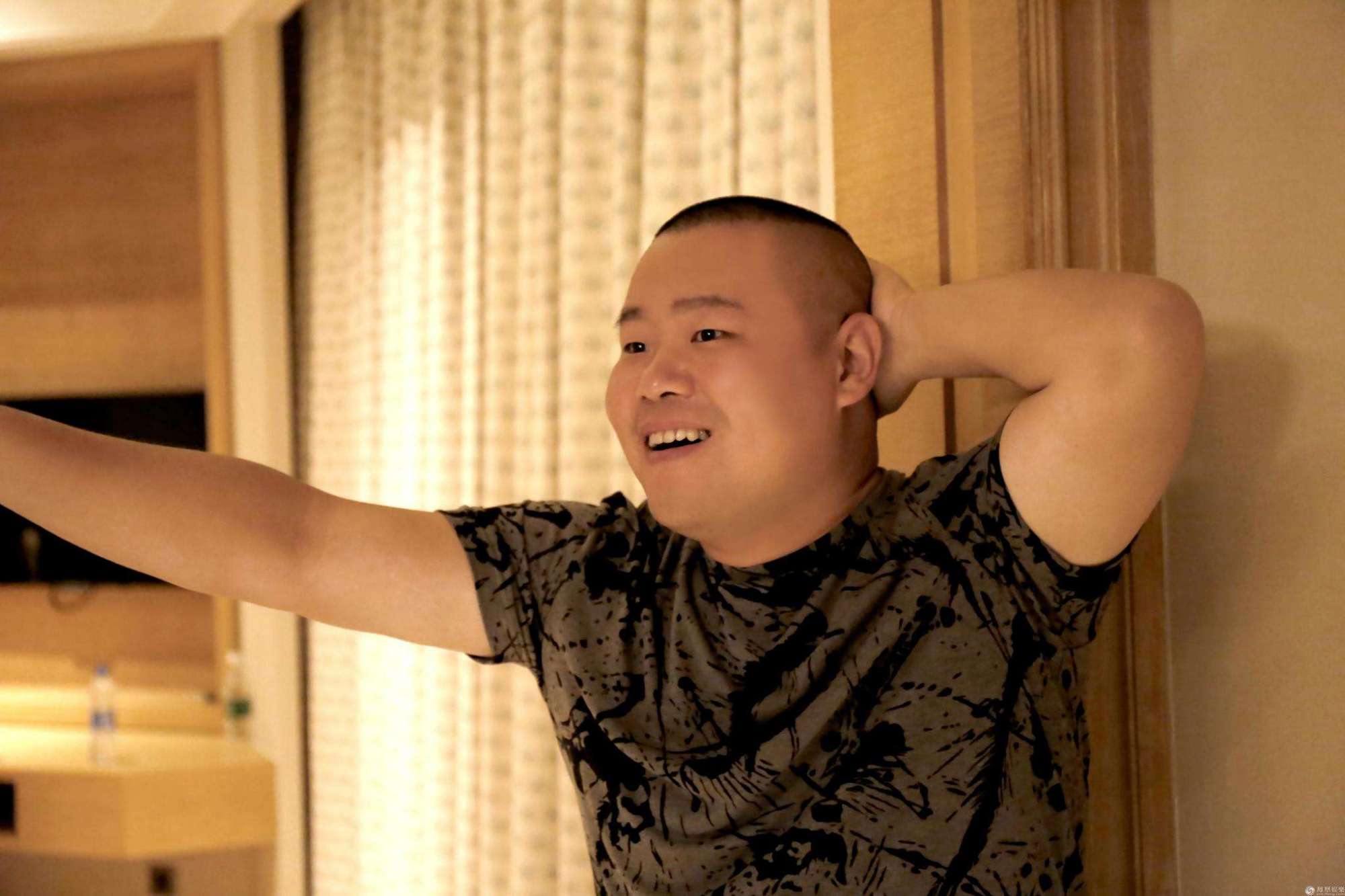 曾经减肥成功的岳云鹏,如今又胖回来了