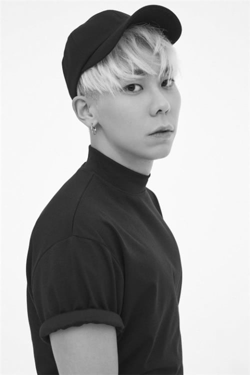 因此在服役期间也想伸出援助之手,于是loco决定通过世界宣明