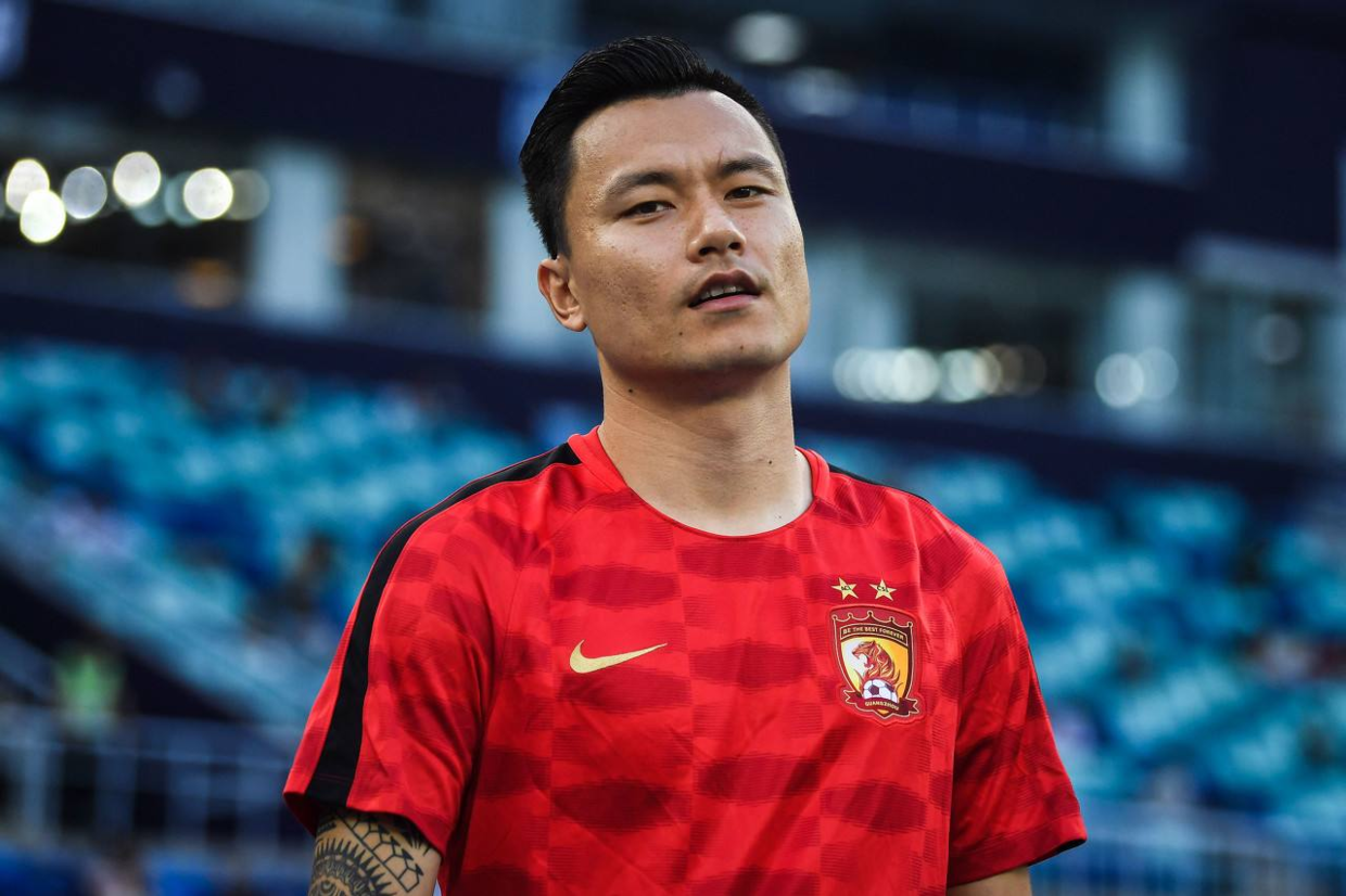 一脚世界波轰出新郜林?19岁恒大足校小将获高度认可,根红苗正!